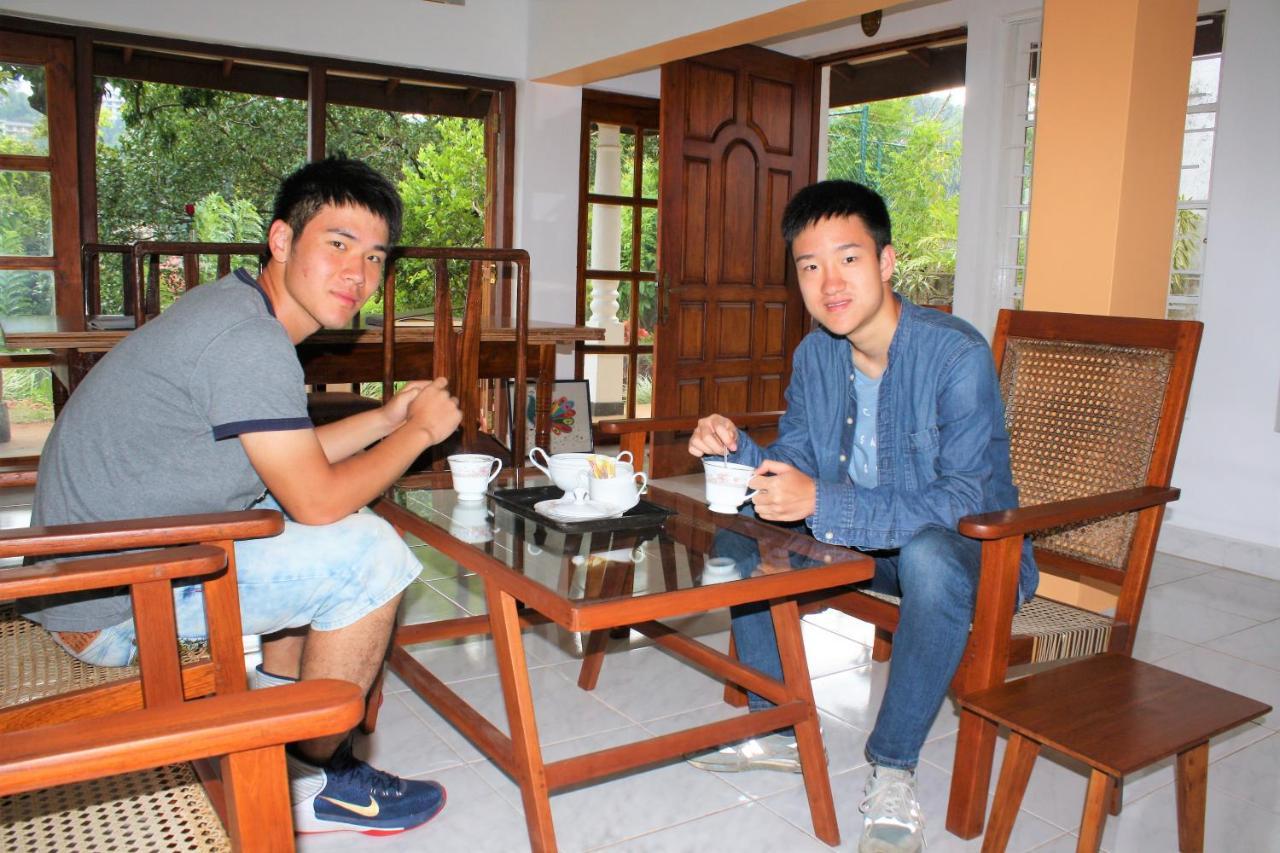 Imaaga Kandy Residence Luaran gambar