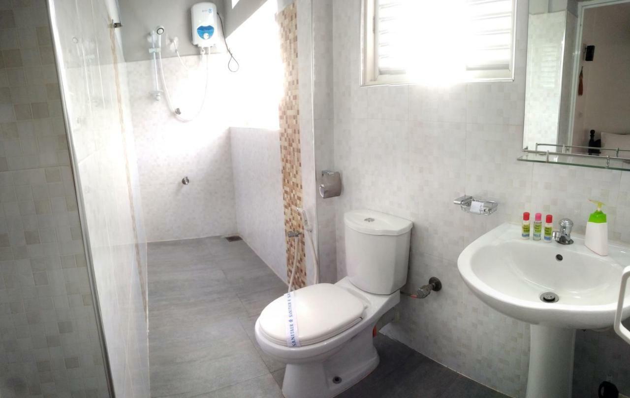 Imaaga Kandy Residence Luaran gambar