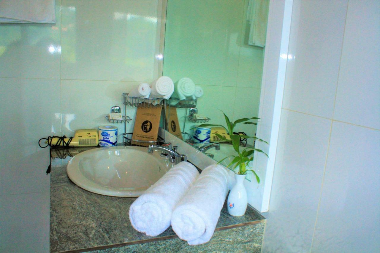 Imaaga Kandy Residence Luaran gambar