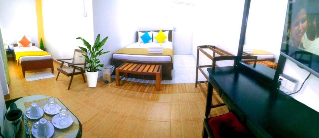 Imaaga Kandy Residence Luaran gambar